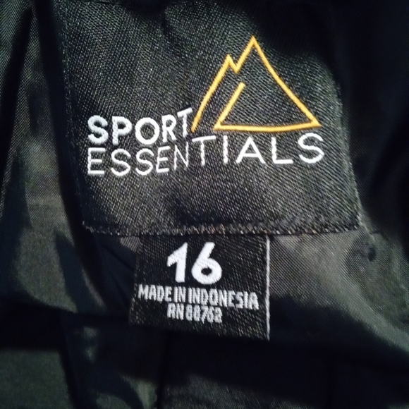 Men's Charcoal Cargo Pants - Picture 7 of 7